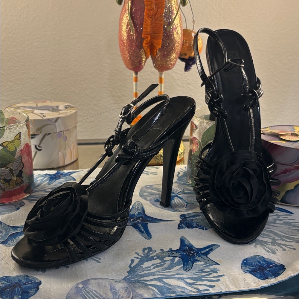 Frederick's of Hollywood Elegant Black Heels with Floral Accent